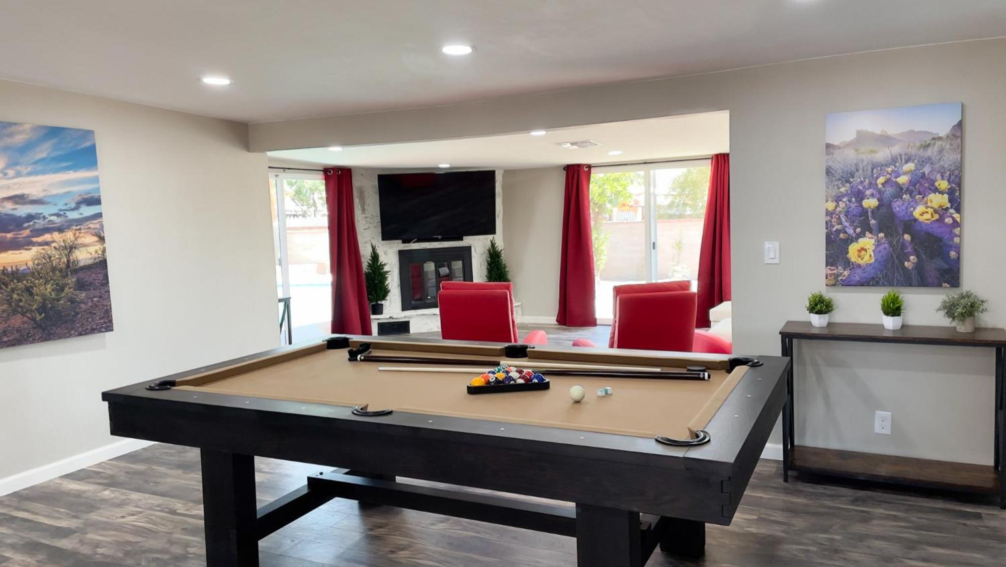 Private Home - Heated Pool, Billiards, Darts, Foosball, Fireplace, 5 Smart Tvs, Bbq, Cotton Bedding - The Saguaro Sanctuary, Pool Heat Optional Tucson Exterior photo